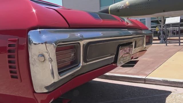 1970 Chevrolet Chevelle SS 454 Four-Speed смотреть онлайн