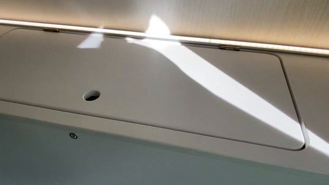 Кемпер Велес, в цвете Sky Silver, комплектация Комфорт, от компании Автодача. смотреть онлайн