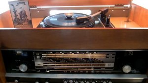 Джанни Моранди(?) :"Игрушка",Дым",Моя девушка знает","Разыскивая тебя" на итальянском языке