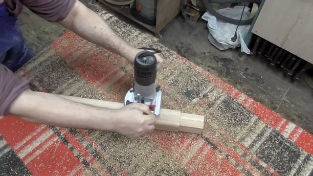 Кровать двухспальняя Красивая ножка. Старинный фонарь. смотреть онлайн