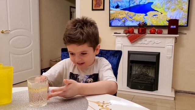 Эксперименты для детей. смотреть онлайн