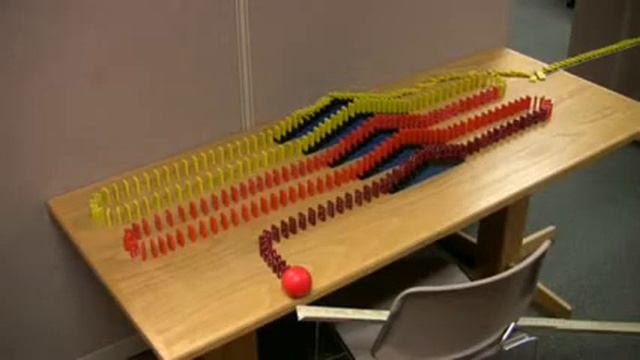 1 000 000 Домино падают ! смотреть онлайн