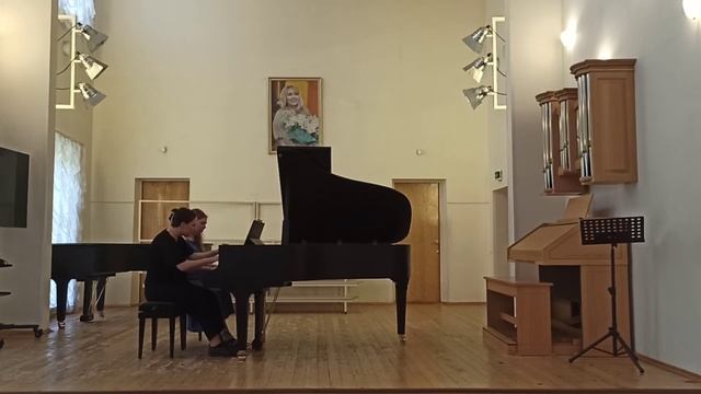 С. Смольянинов. "Тальяночка" для фортепиано в 4 руки смотреть онлайн
