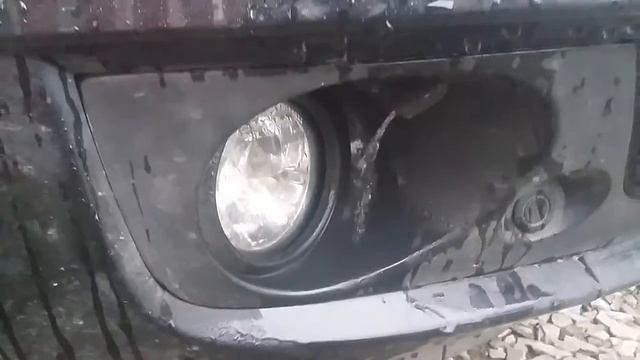 Струйный омыватель фар.