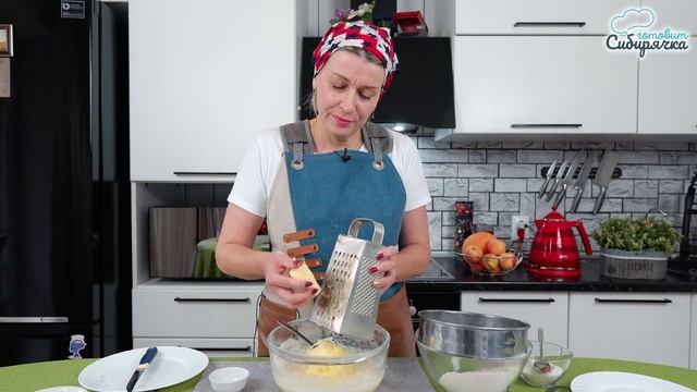 За ПЯТЬ минут к чаю! Вкуснее чем оладьи и печенье - яблочные пончики без дрожжей! смотреть онлайн