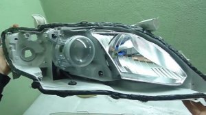 Toyota Camry V40 ремонт фар. Запотевания фар. Мастерская автосвета Авангард г. Москва.