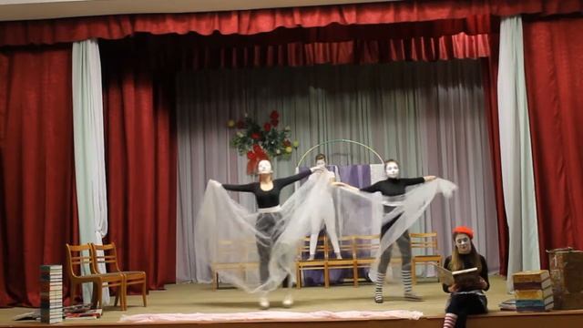 МИМ-СПЕКТАКЛЬ "НЕ ВЫРЫВАЯ СТРАНИЦ" смотреть онлайн