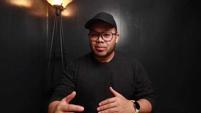 Lenovo Yoga Book 9i hands-on: Unique Dual-Screen OLED смотреть онлайн