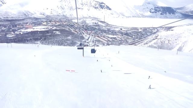 Подъемник на Большой Вудъявр. Спуск)))