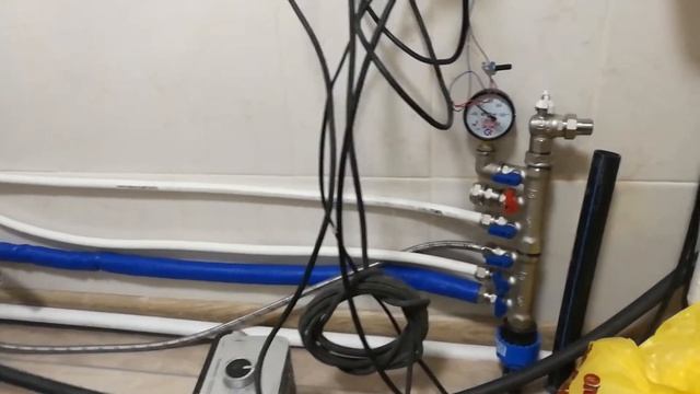 Насос 1ф + ПЧ 3ф без гидроаккумулятора смотреть онлайн