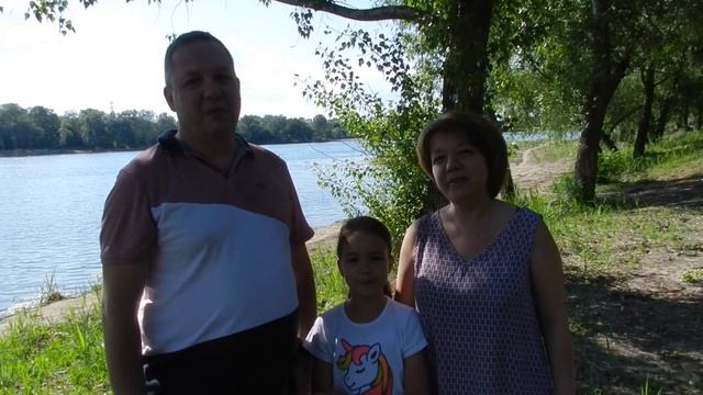 батьки вірять в дітей - родители верят в детей - parents believe in children смотреть онлайн