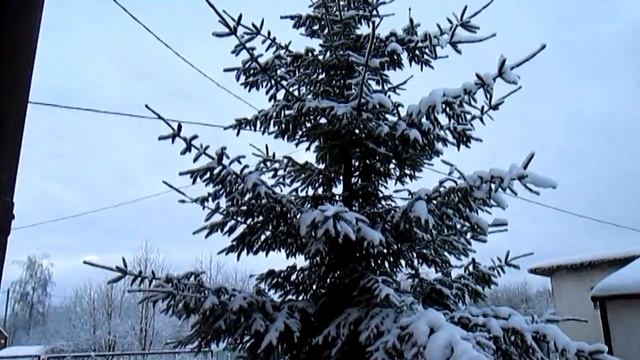 Первый снег под старый Новый год на даче смотреть онлайн