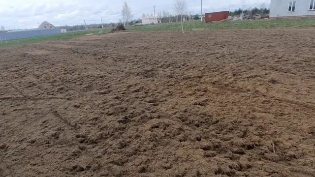 Выравнивание и подготовка участка под посев газона! смотреть онлайн