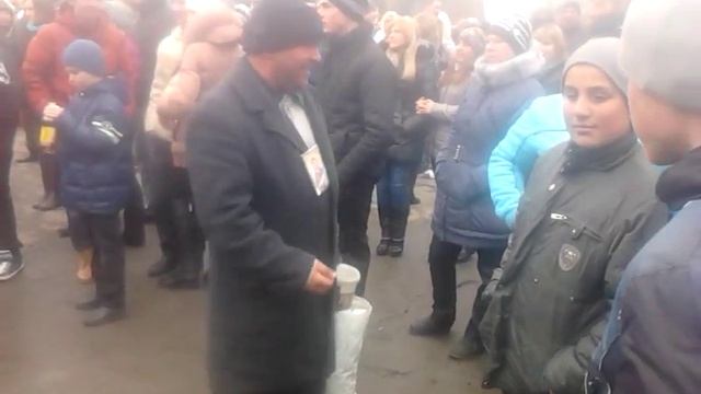 Артурка жжёт не по детски. Липецк масленица 2013. смотреть онлайн