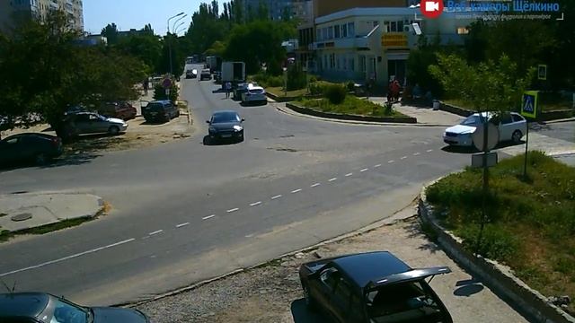 Перекрёсток в Щёлкино, 02.09.2015 - time-lapse с камеры 2 смотреть онлайн