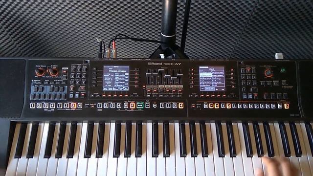 Roland EA7 | Voyage Voyage смотреть онлайн