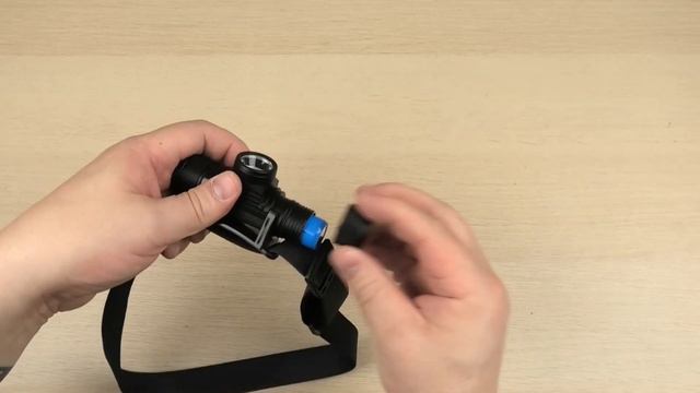 Розпаковка 2E 500 лм 5 Вт 1800 мА/год багаторежимний Чорний (2E-HLBL1818) смотреть онлайн