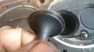 Нет компрессии в цилиндре. Ваз 2108.