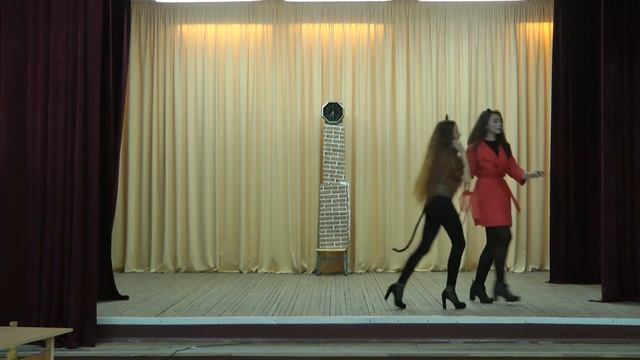 Новогодняя сказка 10 классов (2016 - 2017) смотреть онлайн