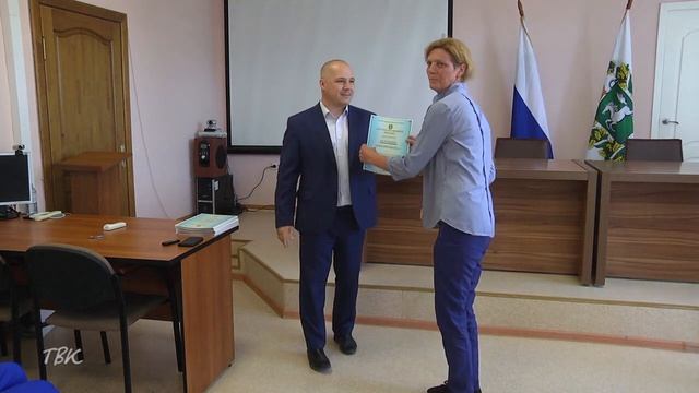 В Колпашеве работникам речного флота вручили почётные грамоты и благодарности