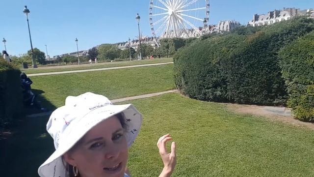 Лувр 2022. Елисеевские поля с Roksana Rom смотреть онлайн