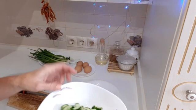 #салат#рецепт# Нежнейший салат из огурцов и зеленого лука
