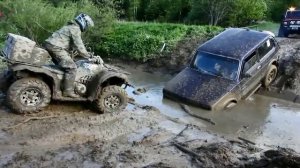 покатались по грязи !))