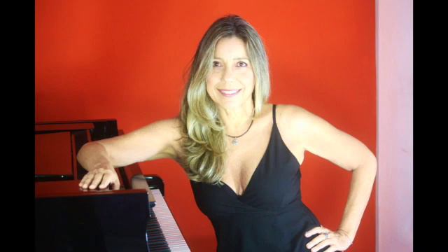 Flor - Monique Aragão смотреть онлайн