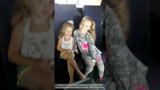 Olga goes to Mercedes Sprinter 213CDi смотреть онлайн