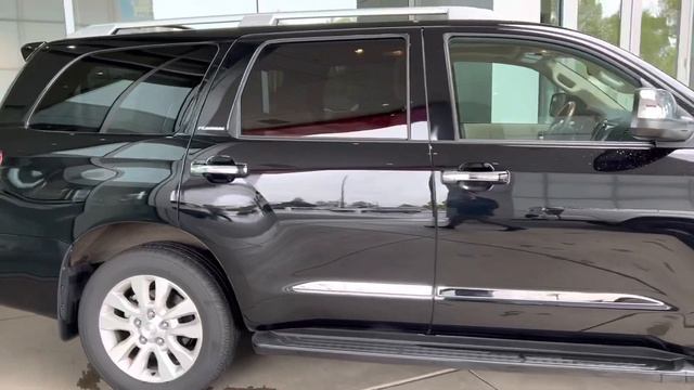 2022 Toyota Sequoia смотреть онлайн