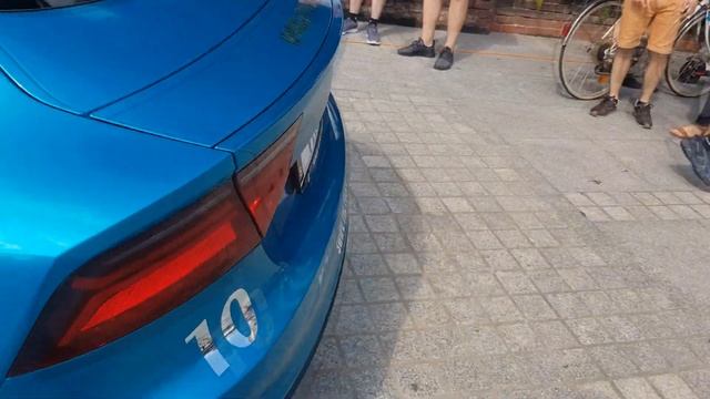 Audi R8 V10 Plus 2015 and Audi RS7 Sportback 2015 Revs In Wrocław смотреть онлайн