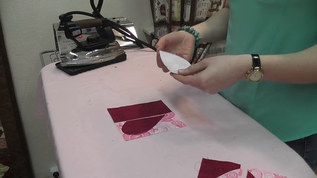 Мастер-класс "Шьем декоративную подушку с сердечками" смотреть онлайн