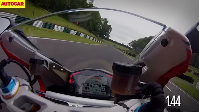 McLaren 12C vs Ducati 1199 Panigale S - ultimate supercar vs superbike showdown смотреть онлайн