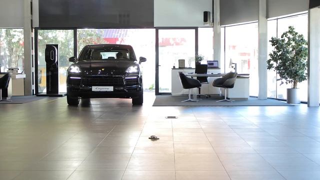 Колекційна моделька чи повнорозмірний Porsche 911Turbo S GT?