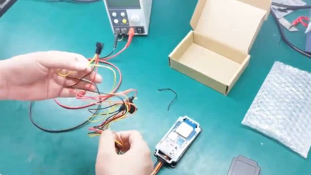 GPS TRACKER INSTALLATION GUIDE смотреть онлайн