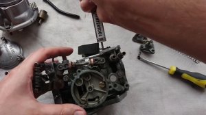 Что нужно знать при ремонте карбюратора Stromberg 175CD