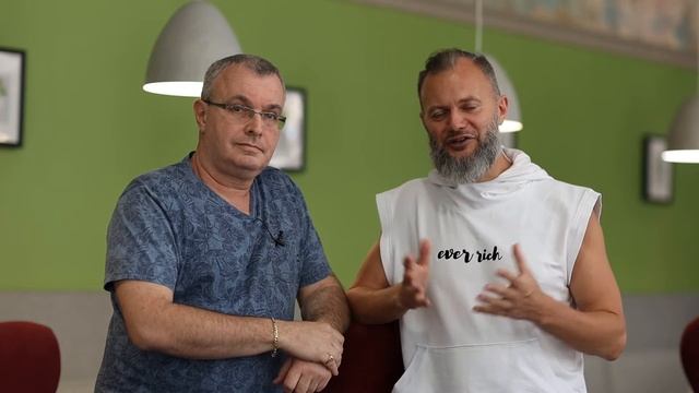 Дмитрий Хара и Дмитрий Моргуновский о курсе "Маркетинг в моменте" смотреть онлайн