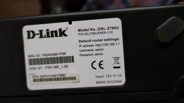 D-Link DSL 2790U unboxing and package contents by PakMuhandis смотреть онлайн
