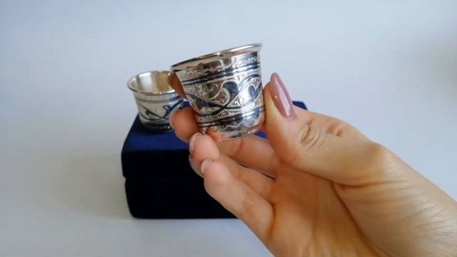 Набор «Три серебряные стопки» 70-06(3) смотреть онлайн