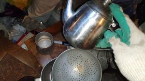 НАШЁЛ РОБОТ-ПЫЛЕСОС, ГОБЕЛЕН, КУЧУ ЕДЫ! Как я зарабатываю лазая по мусоркам Питера?