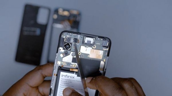 Infinix Note 8 Tear Down: Infinix Note 8 vs Note 8i