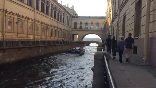 Петербургский гавот смотреть онлайн