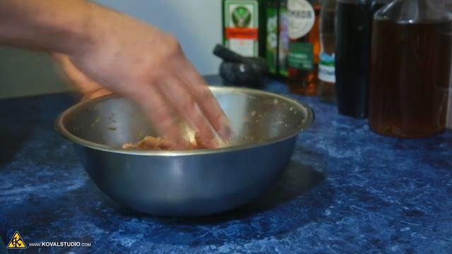 Найкраще тісто для домашніх пельменів, вареників та хінкалі