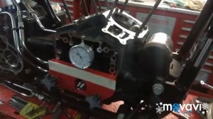 Harley Davidson Softail Deluxe. Замена подшипников распредвалов, измерение биения коленвала.