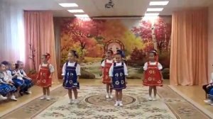 Танец Современные матрешки