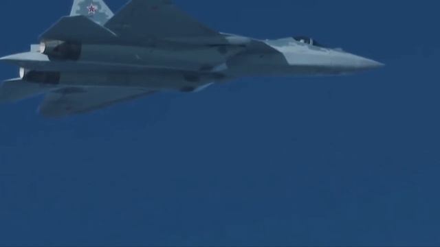Sukhoi Su-57 Start-up, Takeoff, sound, maneuvers, in action смотреть онлайн