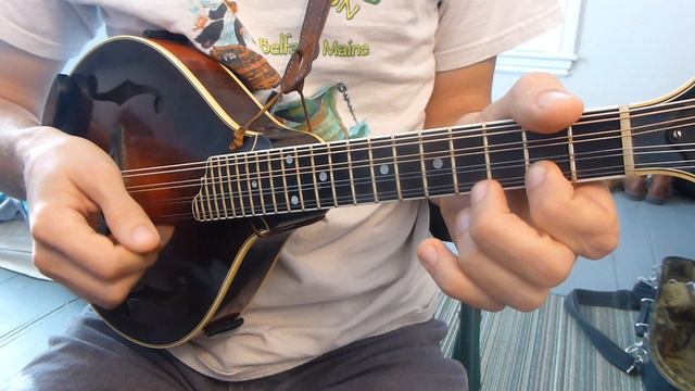Flop Eared Mule (With Tabs) - Mandolin Lesson смотреть онлайн