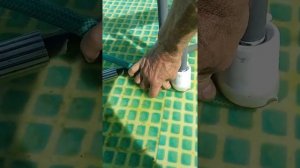 Как быстро слить остаток воды с каркасного бассейна