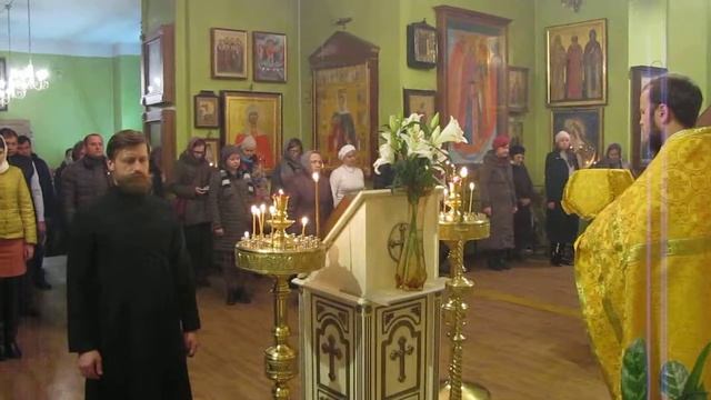 Великий вход на воскресной Литургии. Неделя 24-я по Пятидесятнице. 11 ноября 2018 г. смотреть онлайн