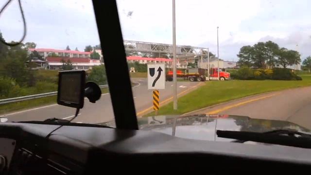 VLOG #42 / Первый пробный рабочий трип по Канаде с Димой на flatbed / Монктон / Июль 2019 смотреть онлайн